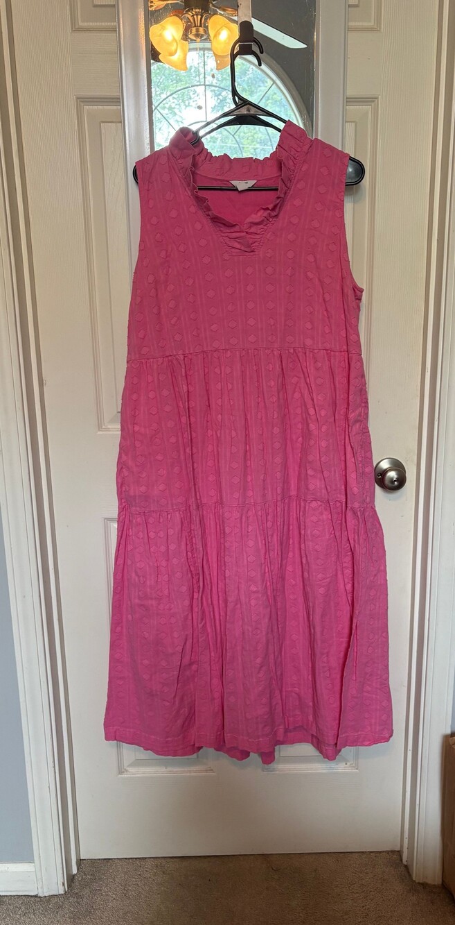 crown & ivy XL pink sleeveless tiered dress ruffle neckline